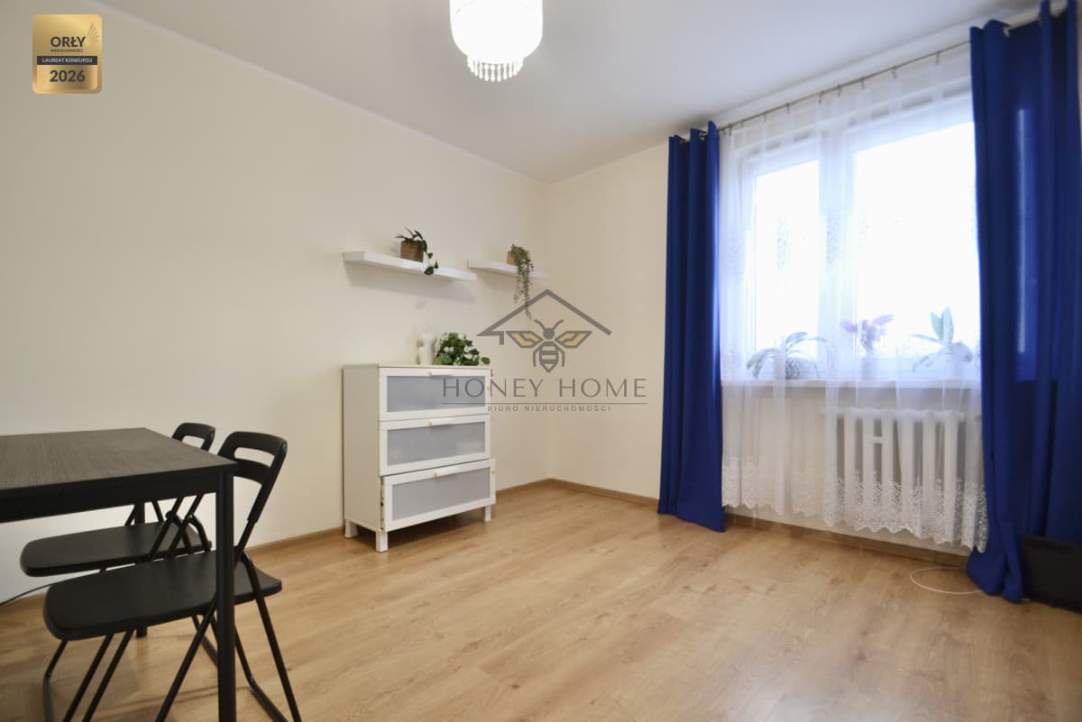 2 pokoje - blisko SKM - do negocjacji - garderoba — zdjęcie 4