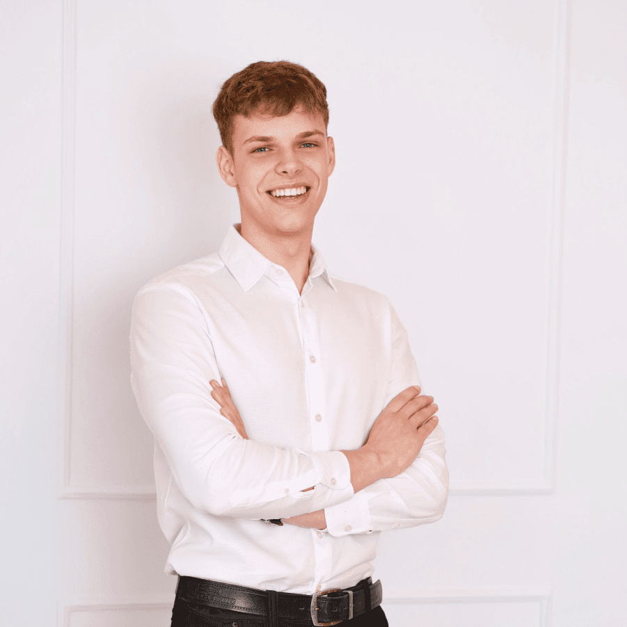 Portret: Oliwier Interewicz
